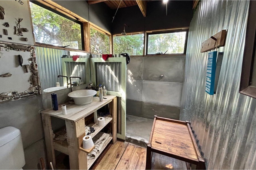 3 Bedroom Property for Sale in Sunrise On Sea Eastern Cape